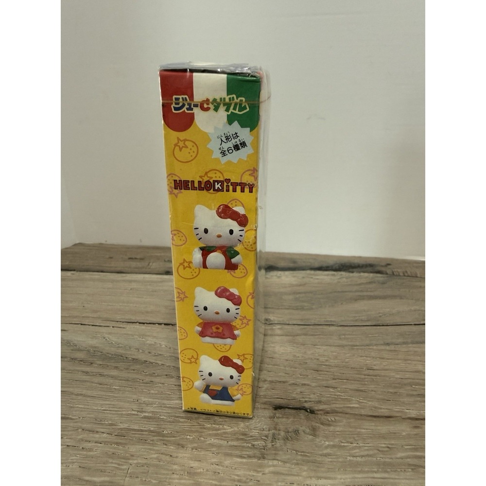 SANRIO HELLO KITTY KABAYA CANDY DISPENSER & PENCIL TOPPER FROM JAPAN NIB - Picture 3 of 7